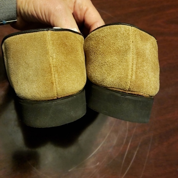 Andre ASSOUS Tan Suede Flats Made in Spain - Picture 3 of 8